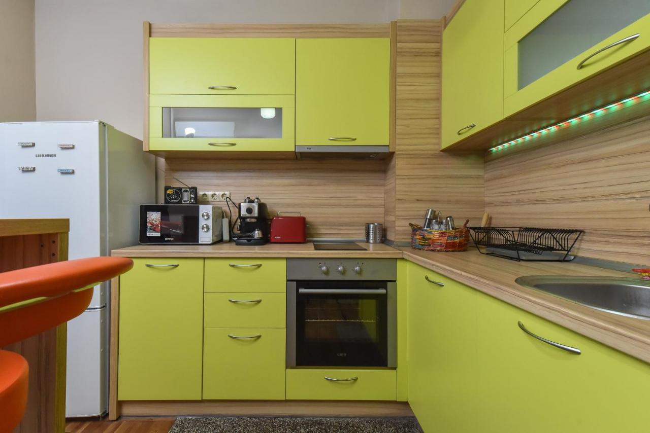 Vintage Spot - Colorful One-Bedroom Apartment By Flat Mаnager Sofia Exterior foto